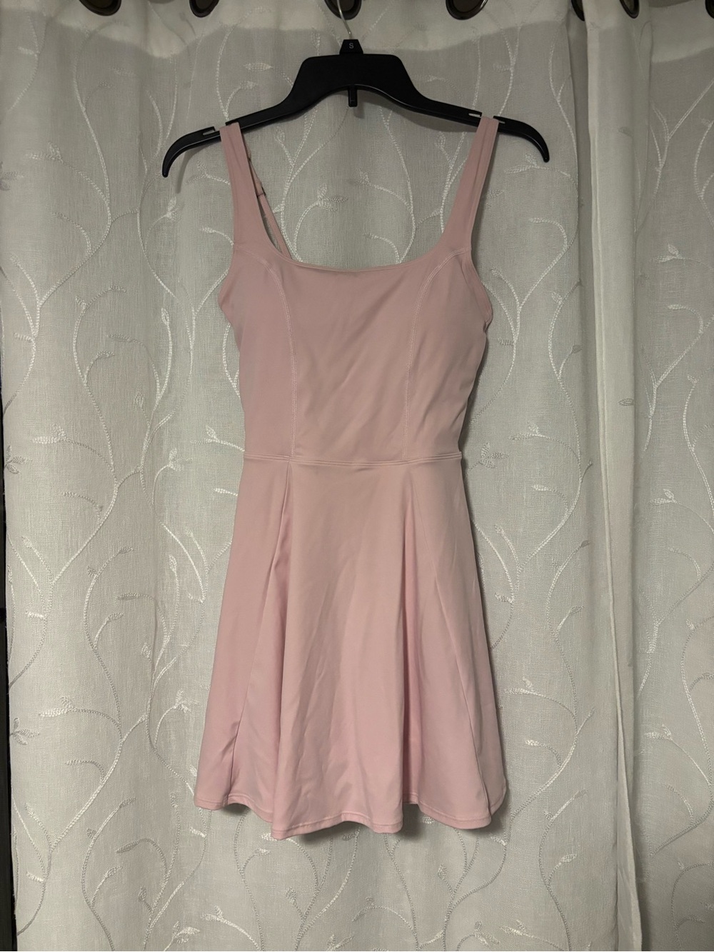 Gilly Hicks Light Pink Sleeveless Active Dress